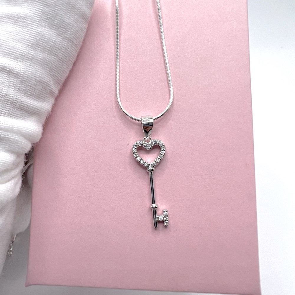 Sterling Silver Cz Key Necklace - Picture 14 of 16